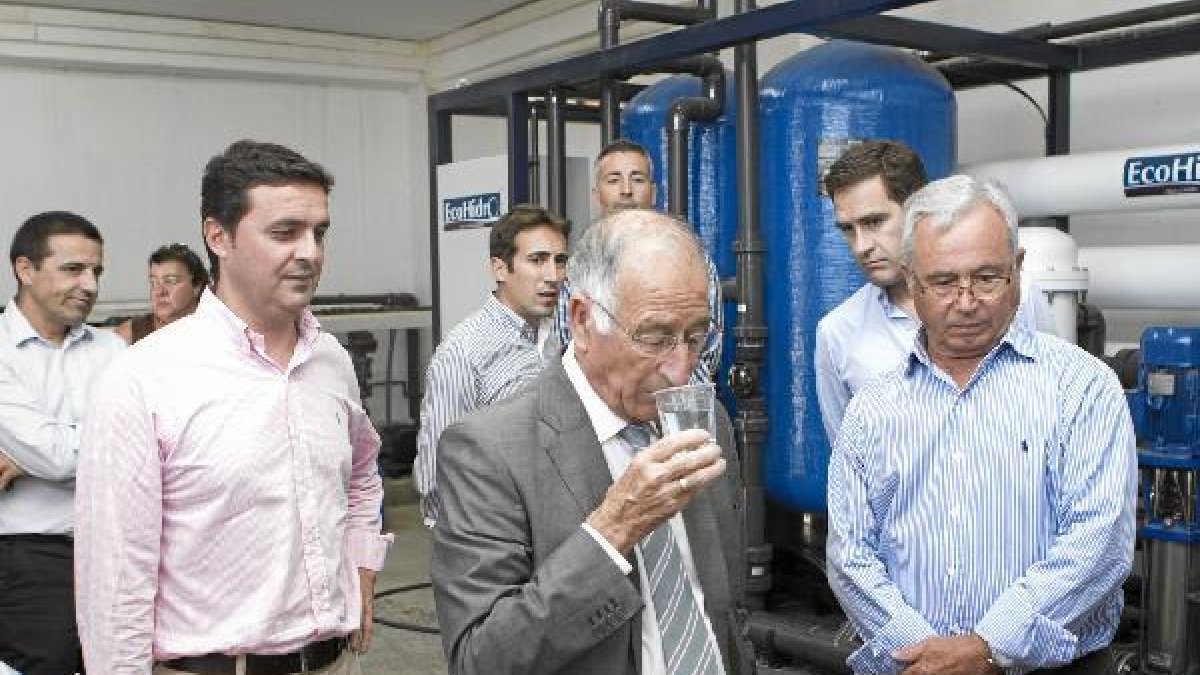 Amat prueba el nuevo agua