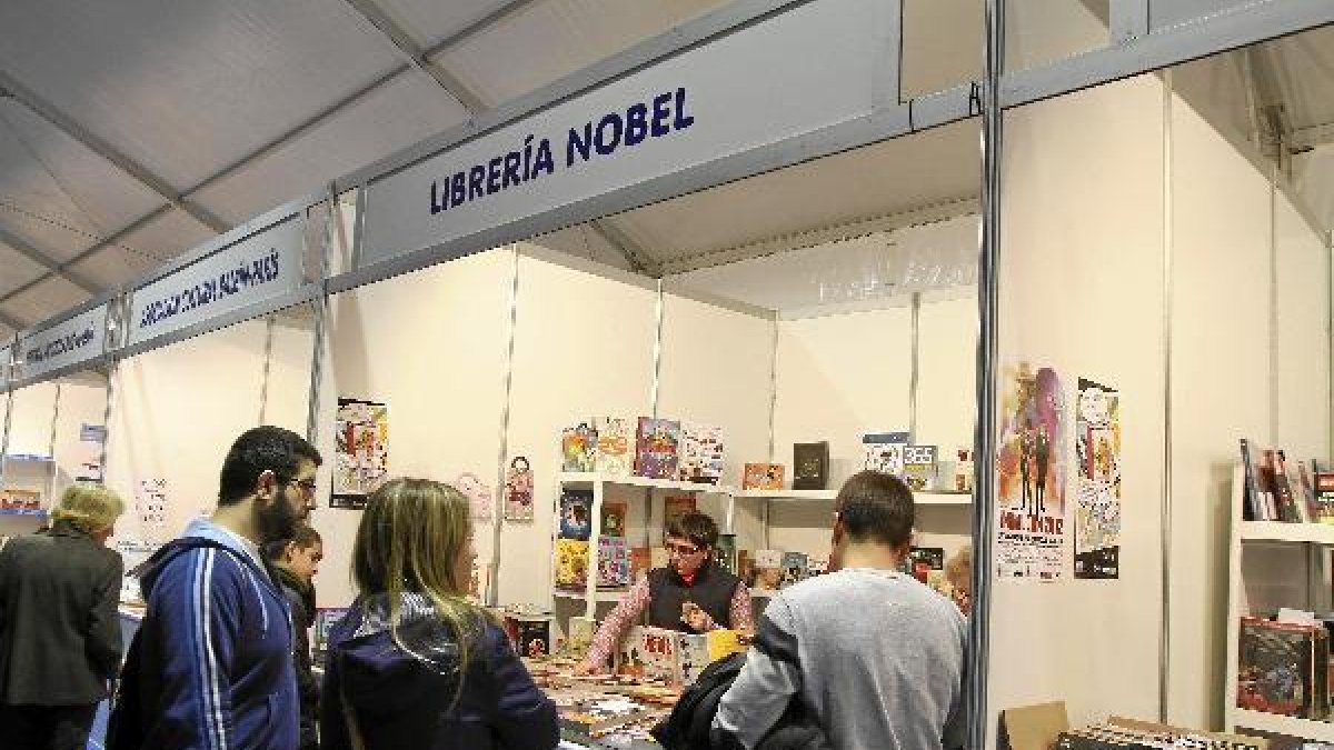 Última edición de la feria del libro, que se celebró en 2012 en la Plaza Vieja.