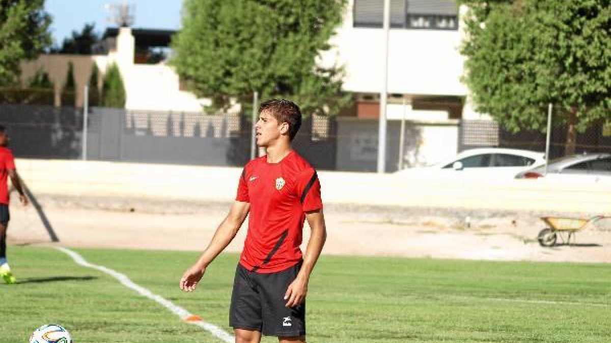 Antonio Marín avala el fichaje de Okoro.