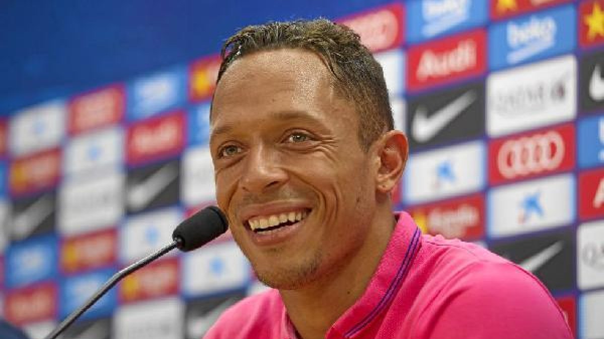 Adriano ha recuperado la sonrisa.