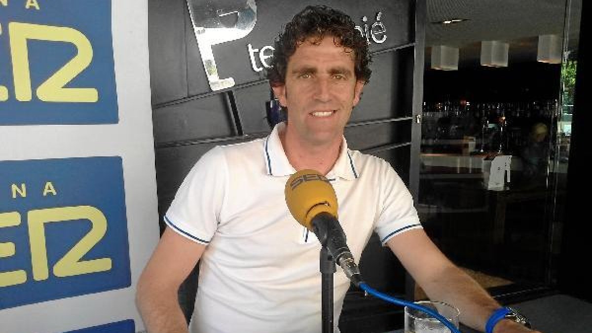Míster Ortega en su visita a Tentempié con la Cadena SER.