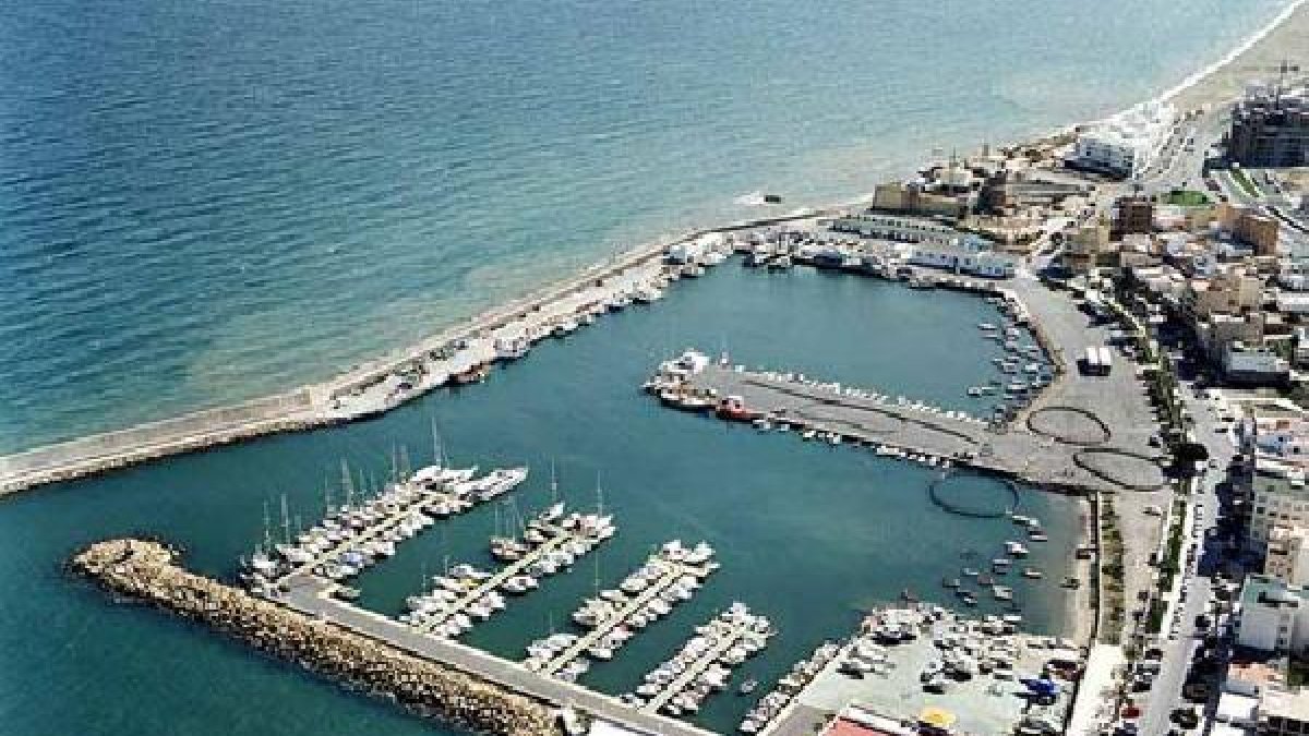 El puerto de Roquetas es uno de los quince incluidos.