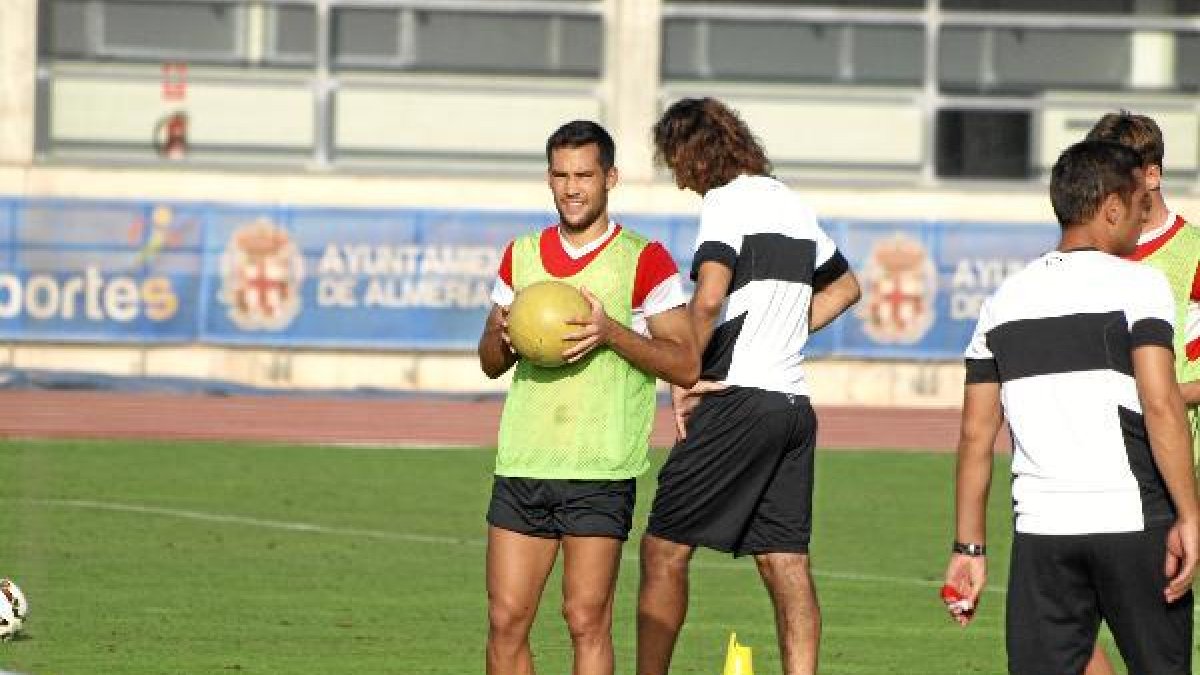 Quique González en el entrenamiento de este jueves.