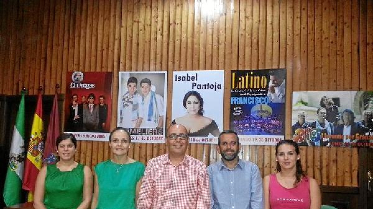 Presentación de los conciertos de Feria, ayer.