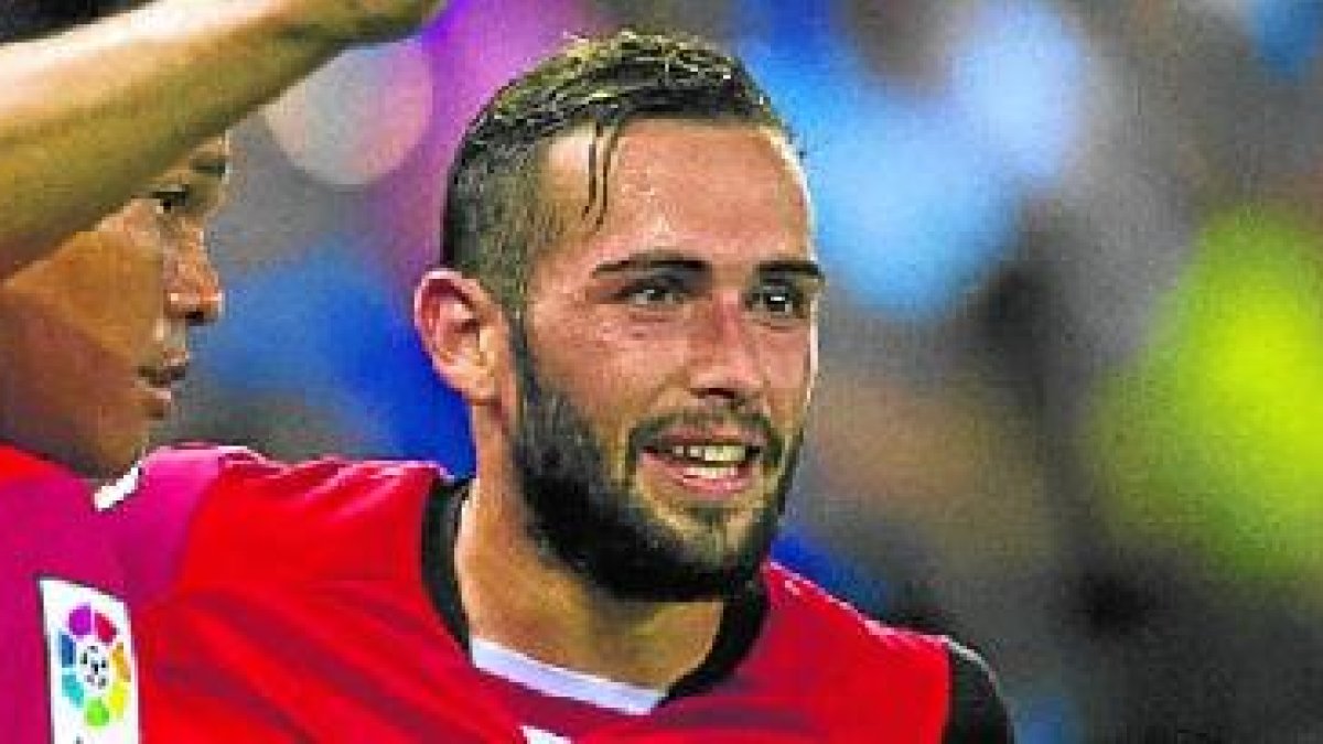 Aleix Vidal ya es uno de los fijos para Emery.