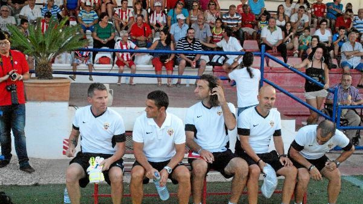 Francisco y su cuerpo técnico solo miran el día a día.