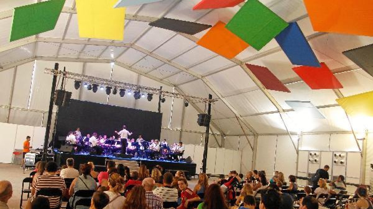 La actividad ha tenido lugar en el Recinto Ferial.