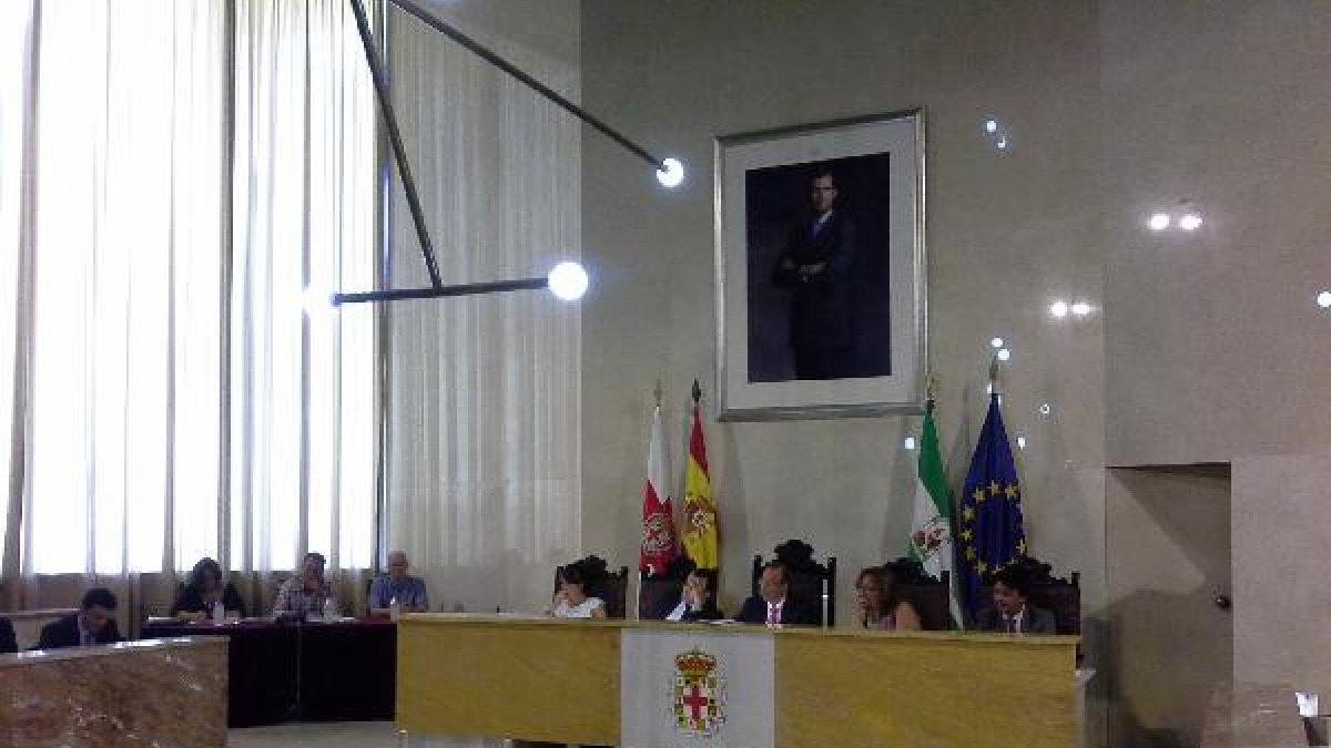 Pleno en el Ayuntamiento de Almería.