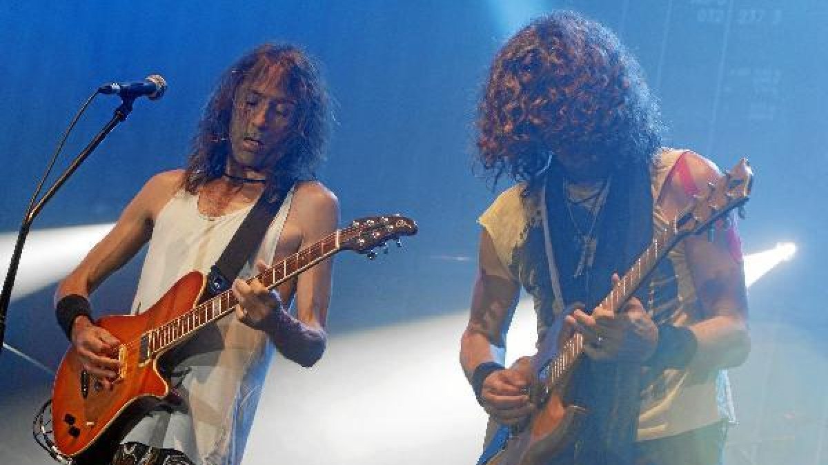 Extremoduro, en plena actuación, el pasado domingo.