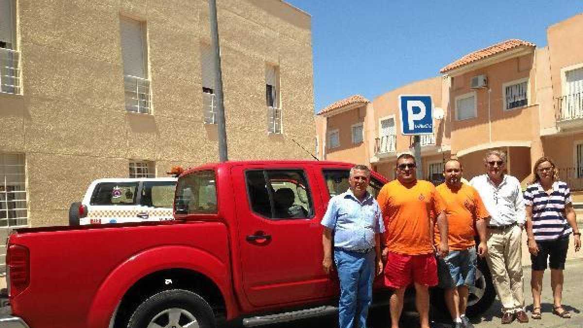 Recepción del nuevo vehículo de Protección Civil.