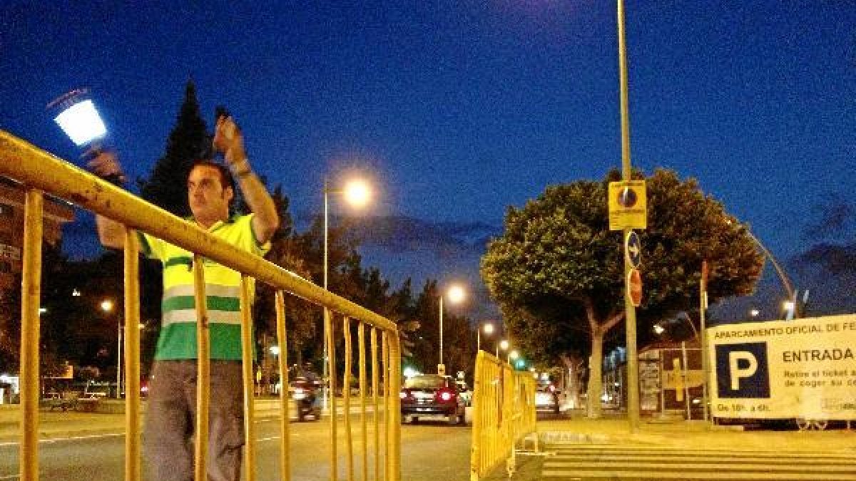 Verdiblanca ha montado un gran dispositivo para los aparcamientos.