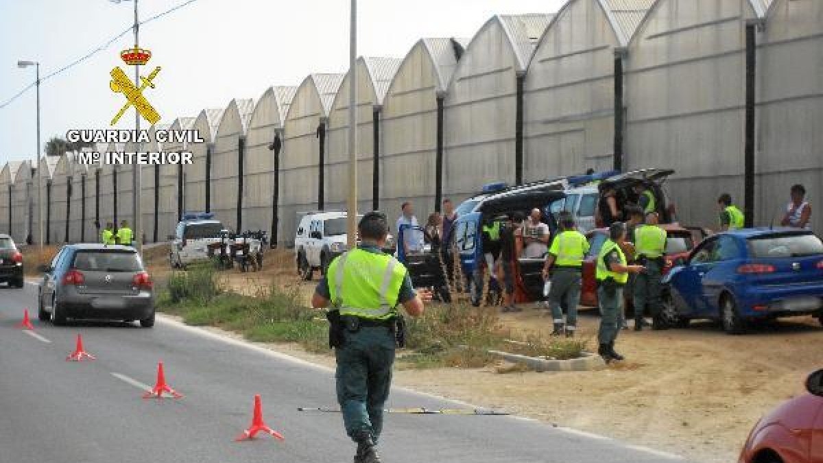 Agentes de la Guardia Civil en el dispositivo puesto en marcha.