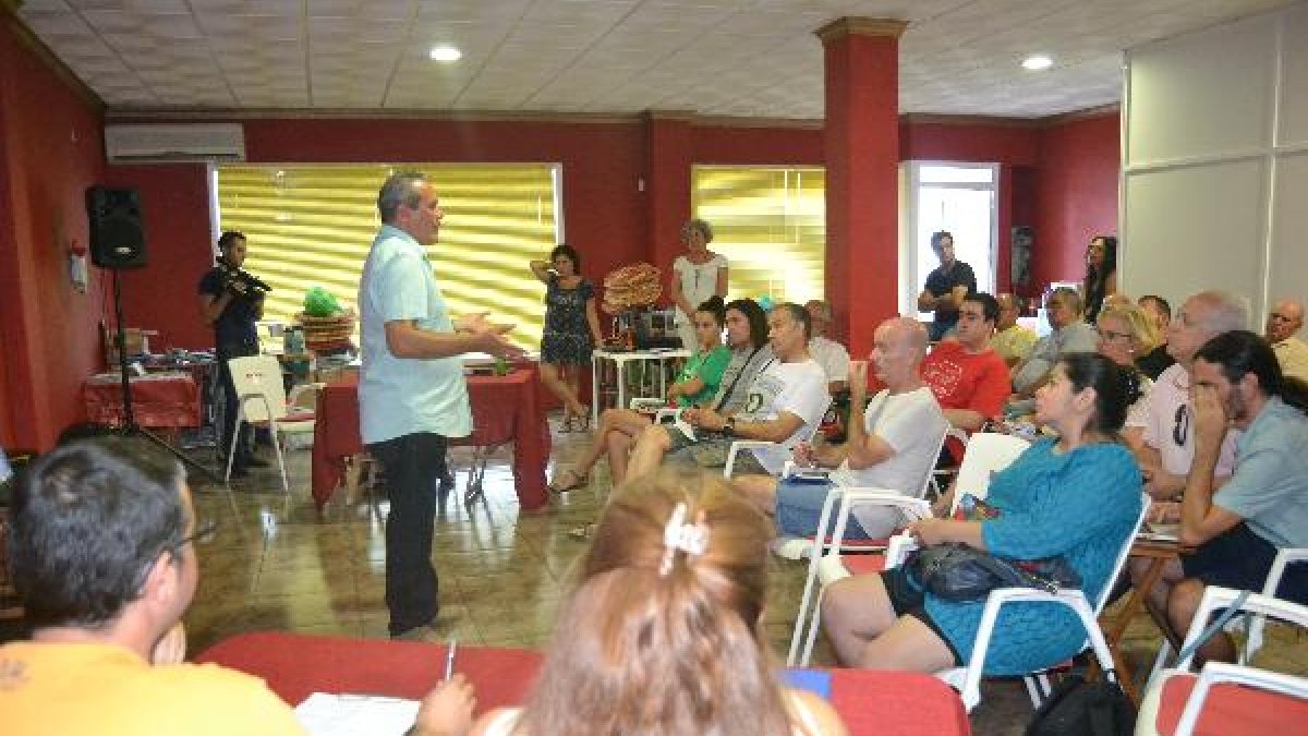 Presentación del Círculo en la Urbanización.