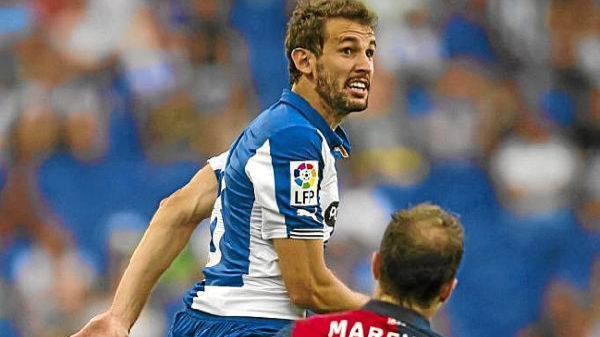 Stuani en el partido del Torneo Ciudad de Barcelona.