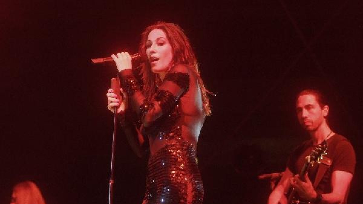 Malú presentó su gira Sí en el coso salinero.