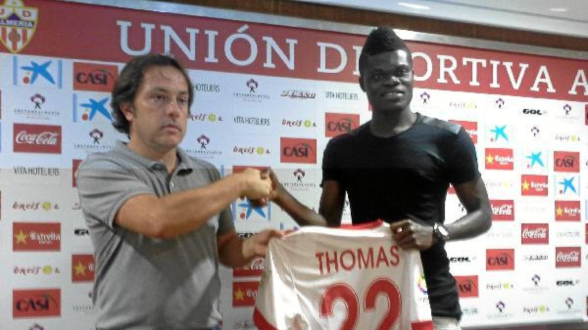 Andrés Fernández y Thomas.