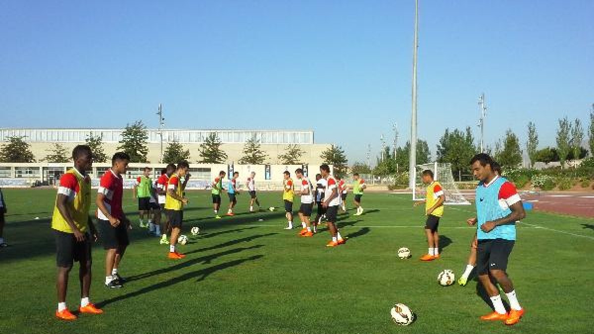Balón para empezar el entreno.