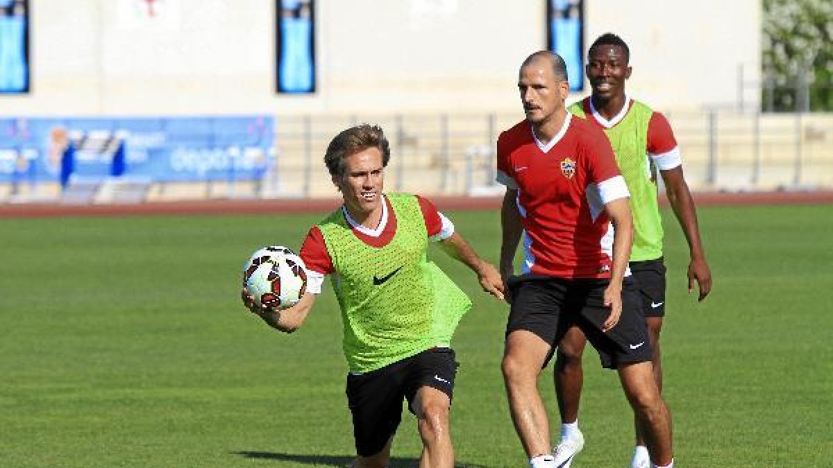 Entrenamiento en el campo Anexo.