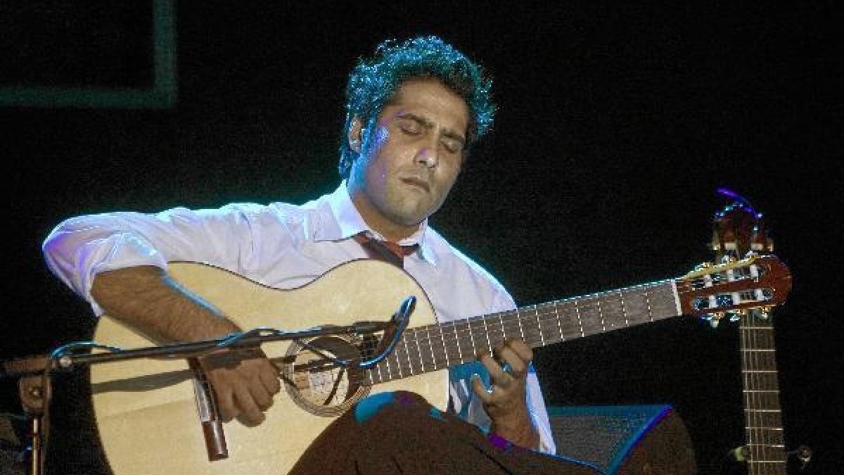 Niño Josele en una actuación en Almería.