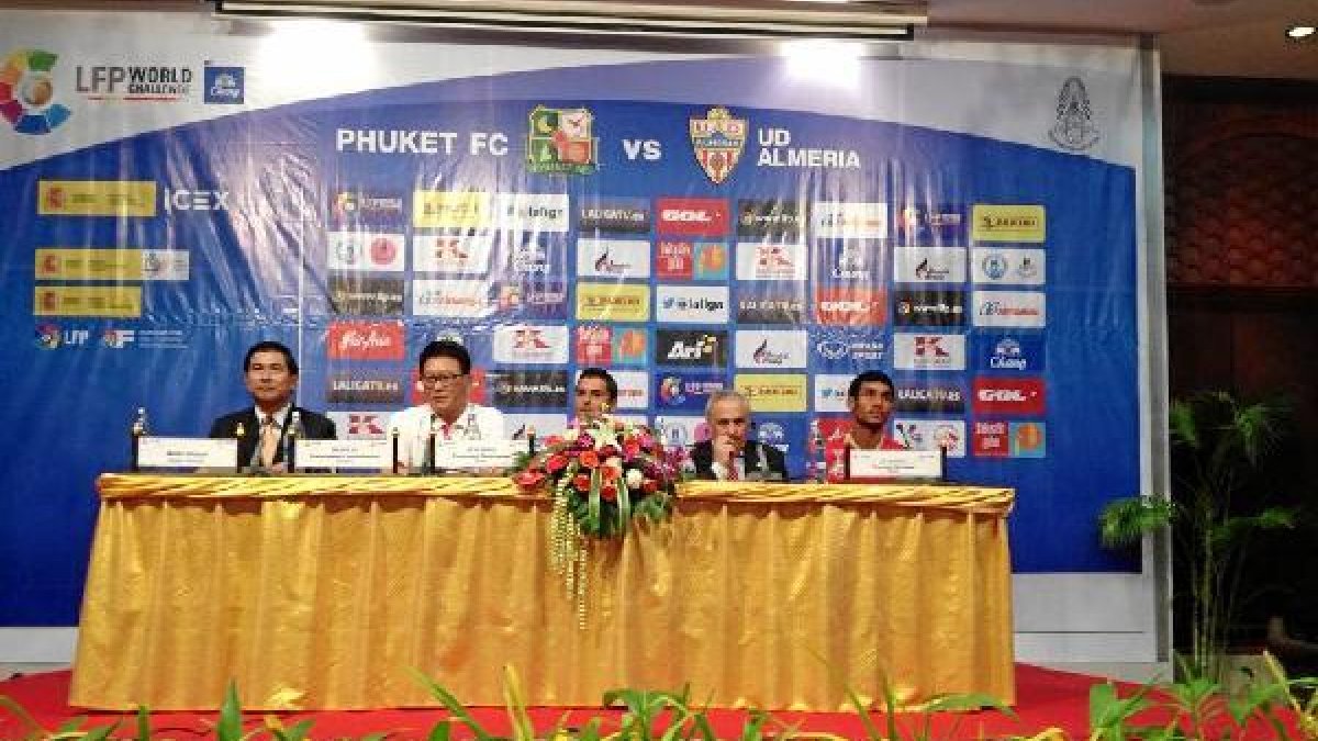 Rueda de prensa previa al Phuket-Almería.