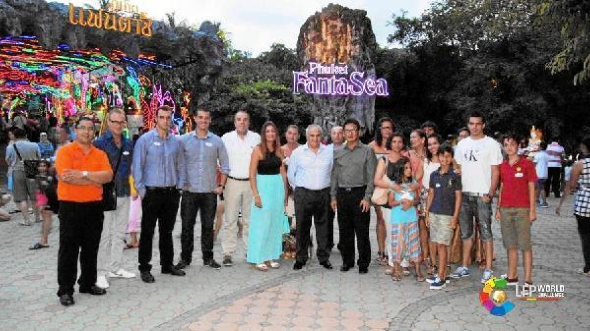 Alfonso García con otras personalidades.