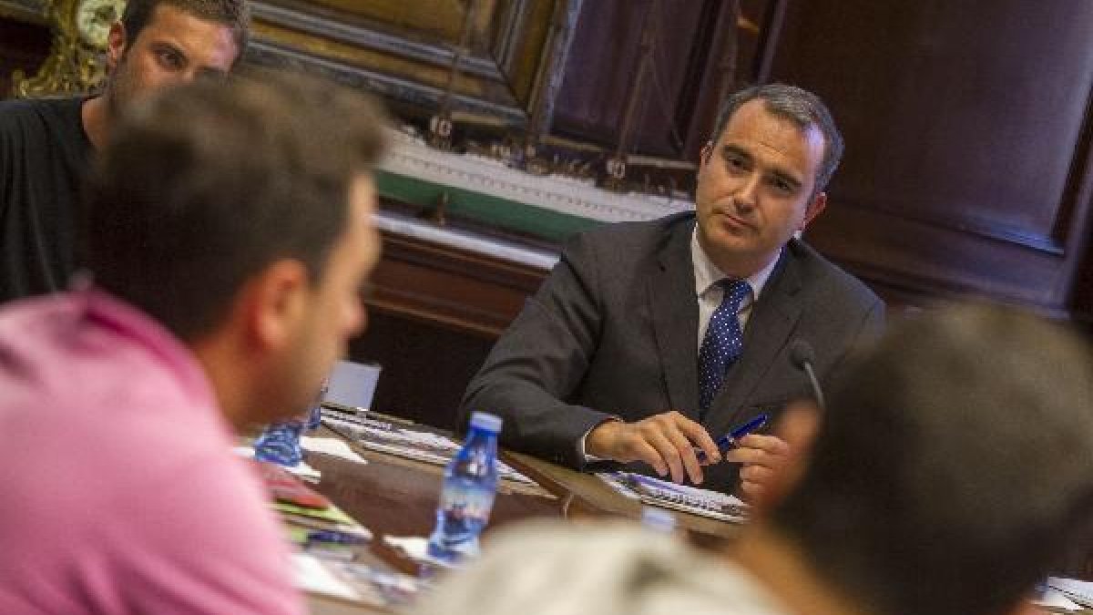 El diputado provincial Amós García