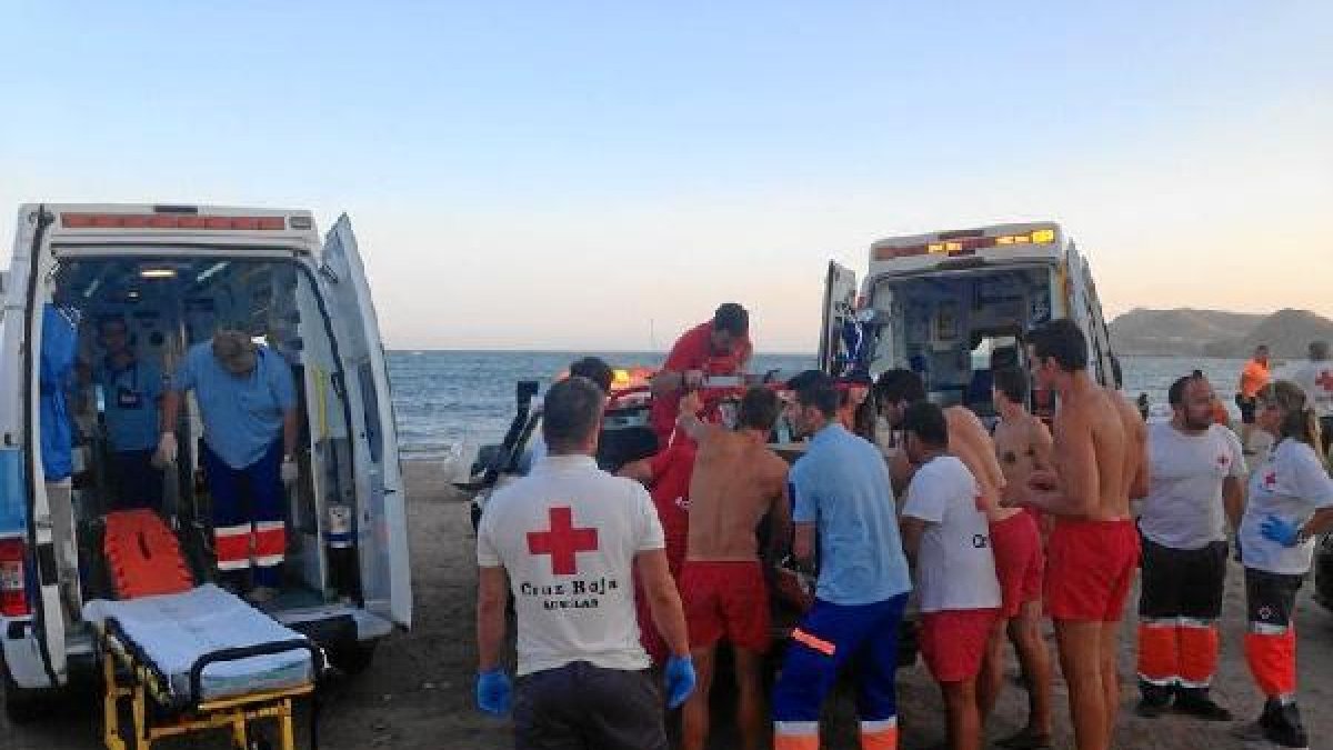 Operativo de rescate y asistencia