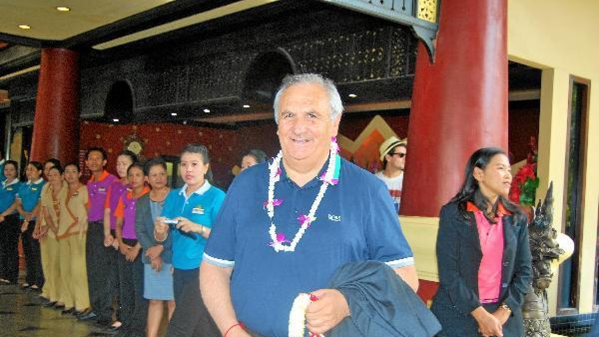 El presidente Alfonso García.