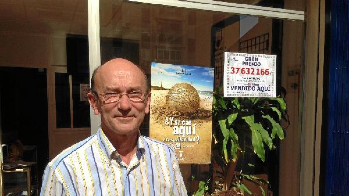 Responsable del despacho receptor 4145, situado en la calle Pío Baroja de la capital, que dio el pr