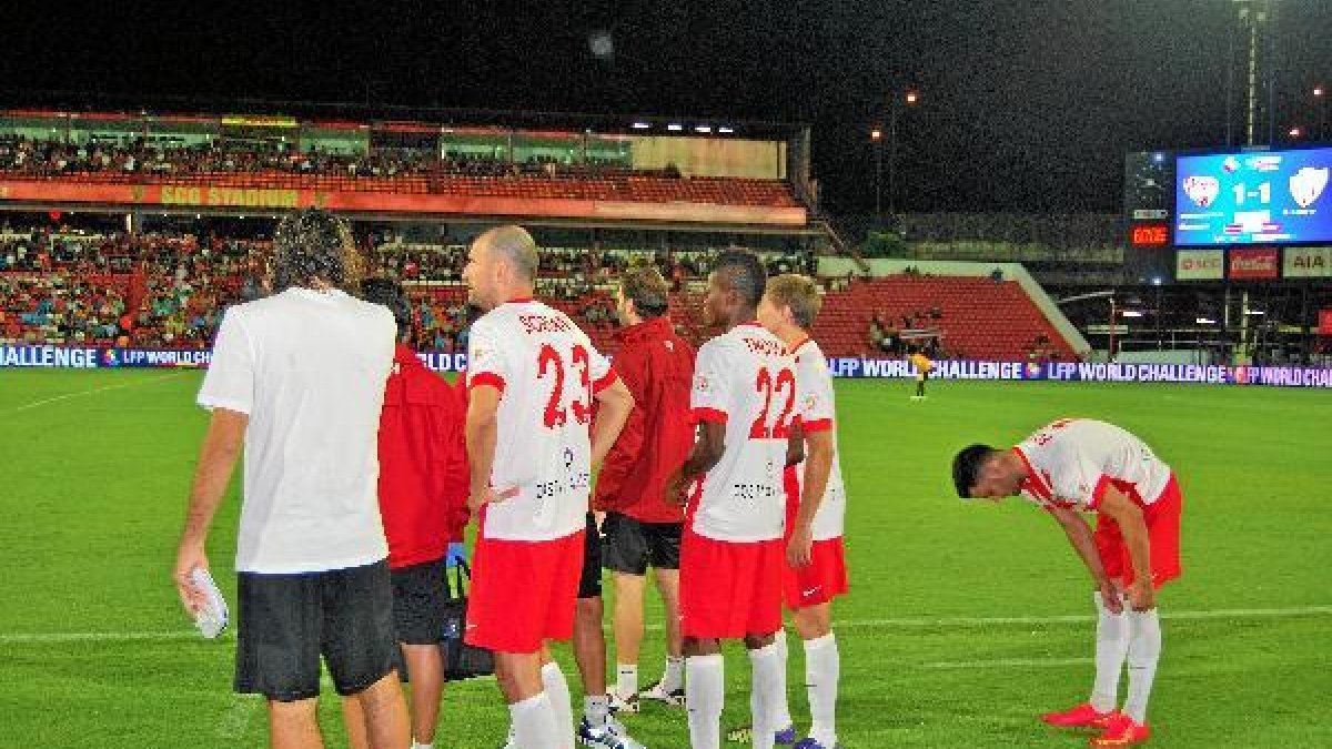 Thomas, antes de debutar en el SCG Stadium.