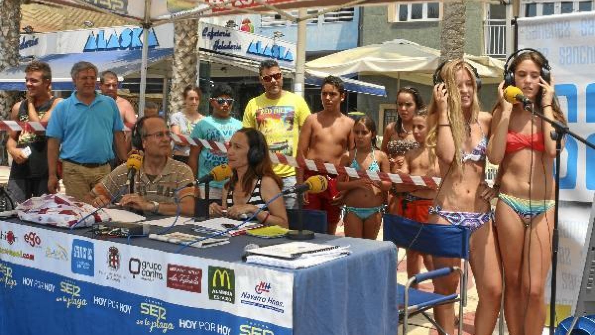 Gran expectación en el karaoke de ayer en SER Almería