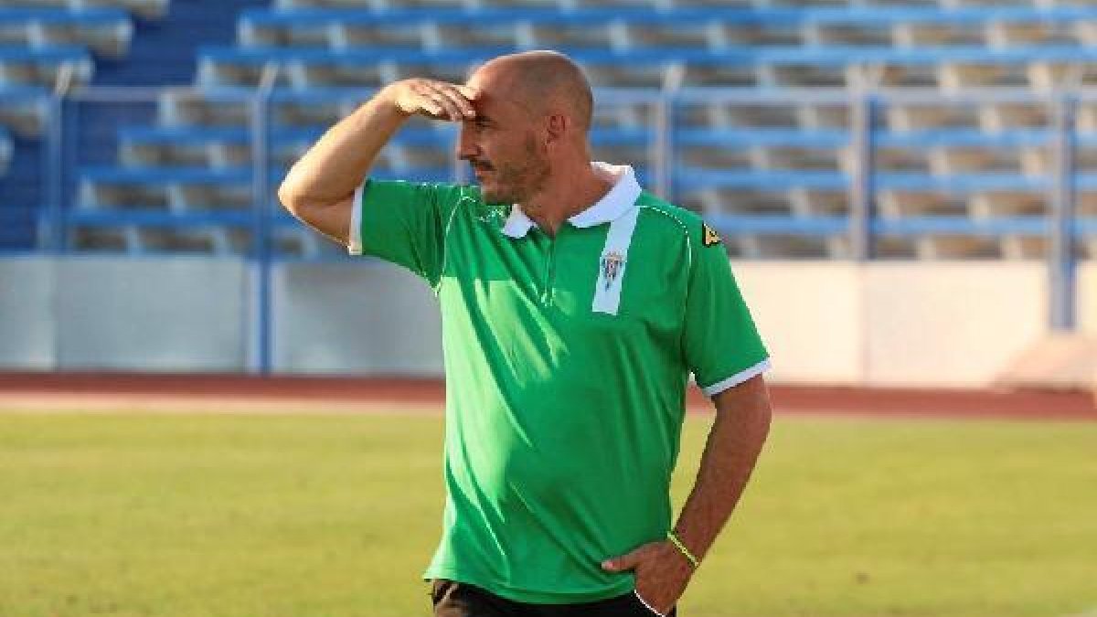 El Córdoba empieza ganando en Marbella.x,auto,a