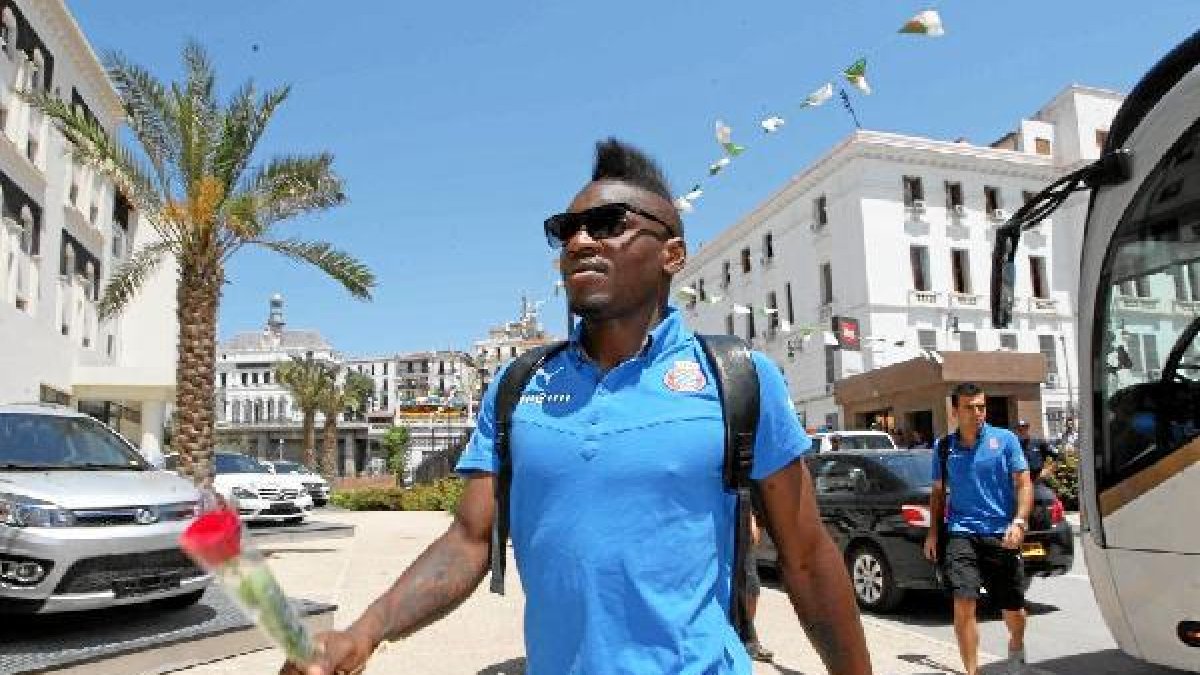 El jugador tiene claro que el Espanyol no será su próximo equipo.tyle>.apqj{position:absol