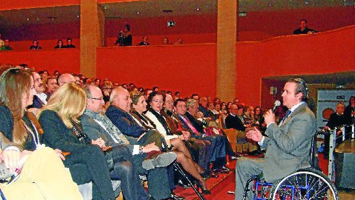 El director de Atención a la Discapacidad del Ministerio de Sanidad pidió mejorastyle>.apq