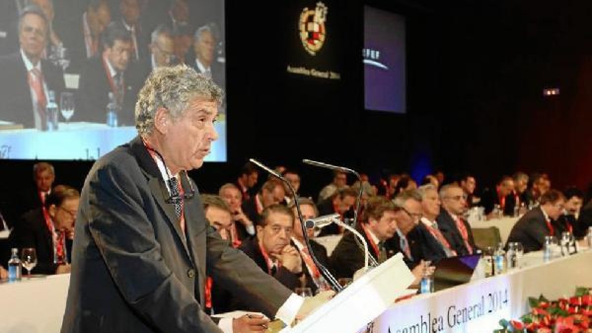 Ángel María Villar tiene muy claro el nuevo rumbo de España.e;c