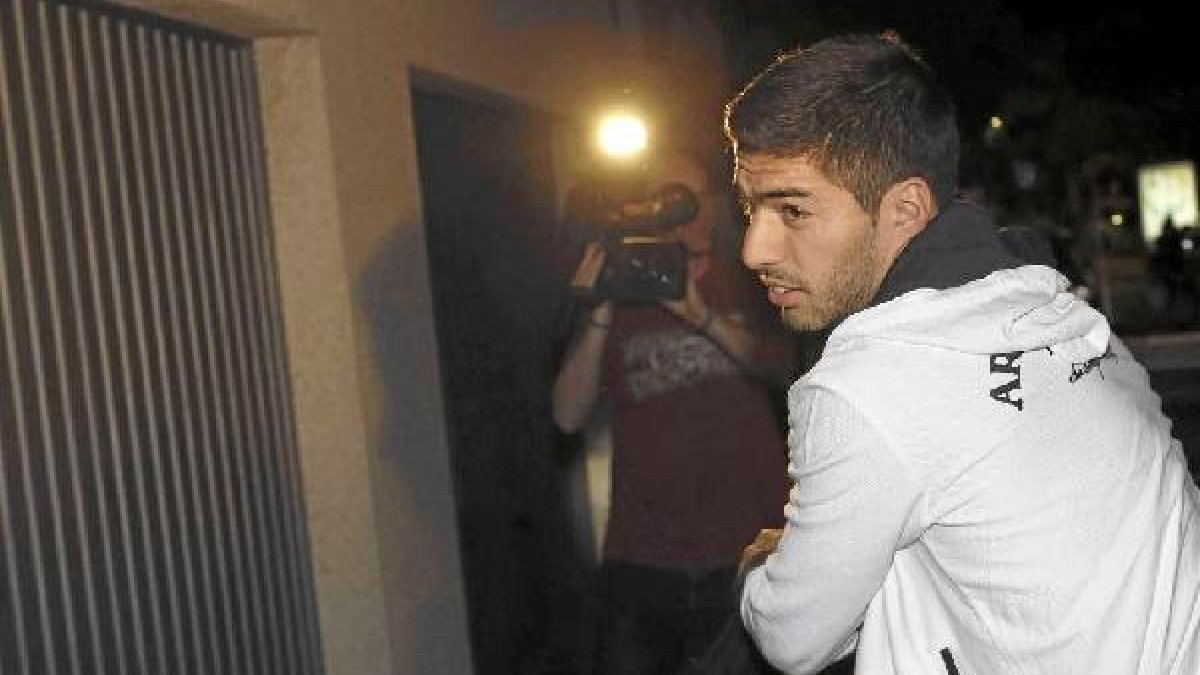 Luis Suárez en Barcelona.o,469px);}</