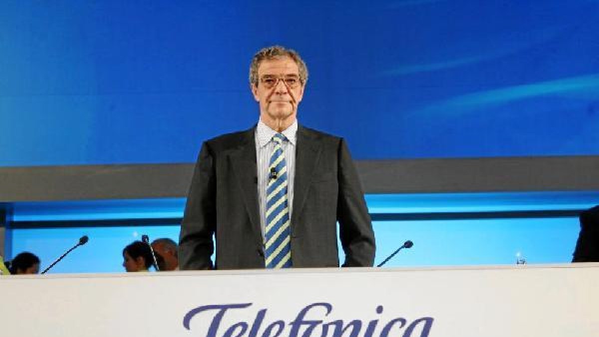 César Alierta y su grupo quieren salvar al Real Zaragoza.e;clip