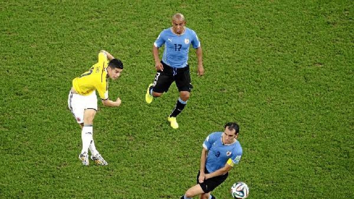 Su golazo en el Mundial no para de dar vueltas por las televisiones.tyle>.apqj{position:ab