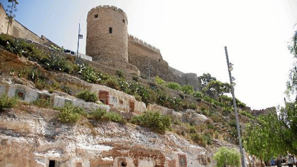 Imagen general del lugar donde se llevarán a cabo las obras del Mesón Gitano.tyle>.apqj{po