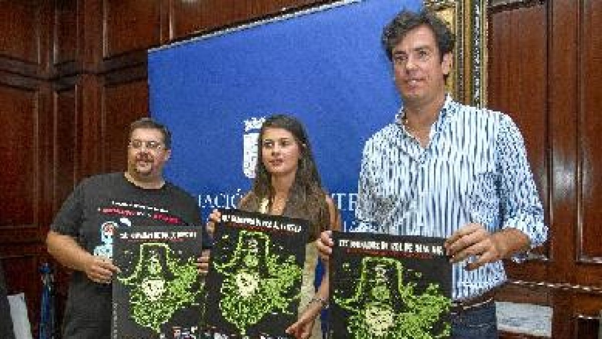 Presentación de las Jornadas de Rol en Diputación.e;clip:rect(4