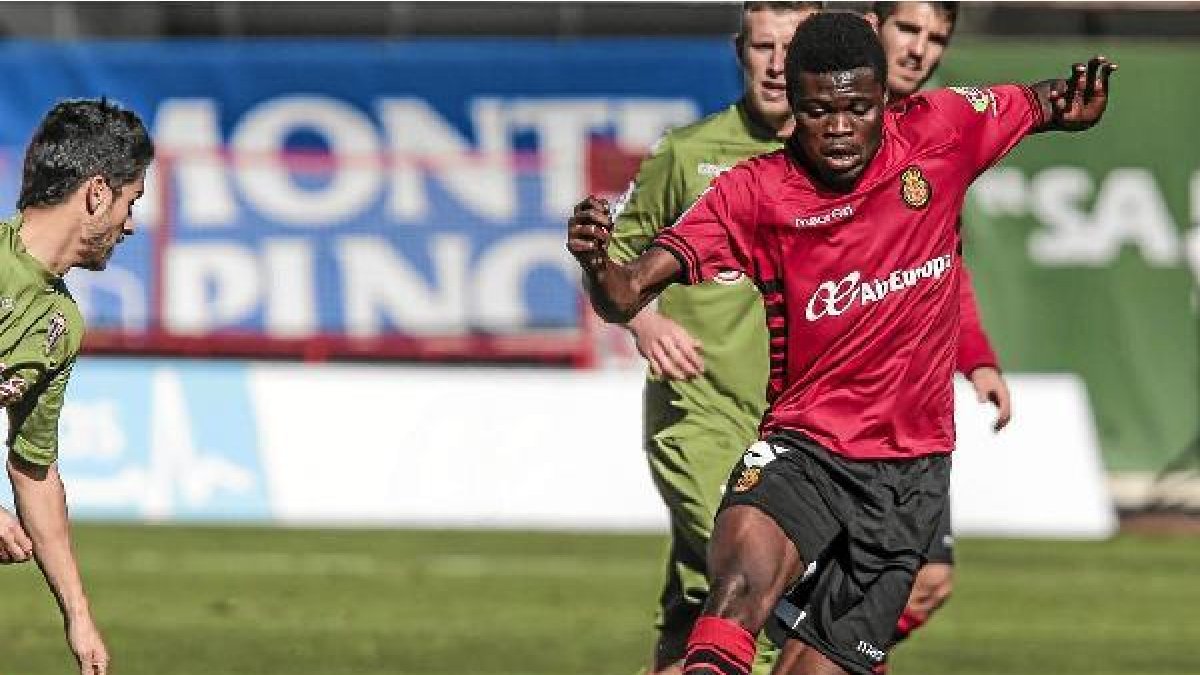Thomas con la camiseta del Real mallorca la pasada temporada.e;