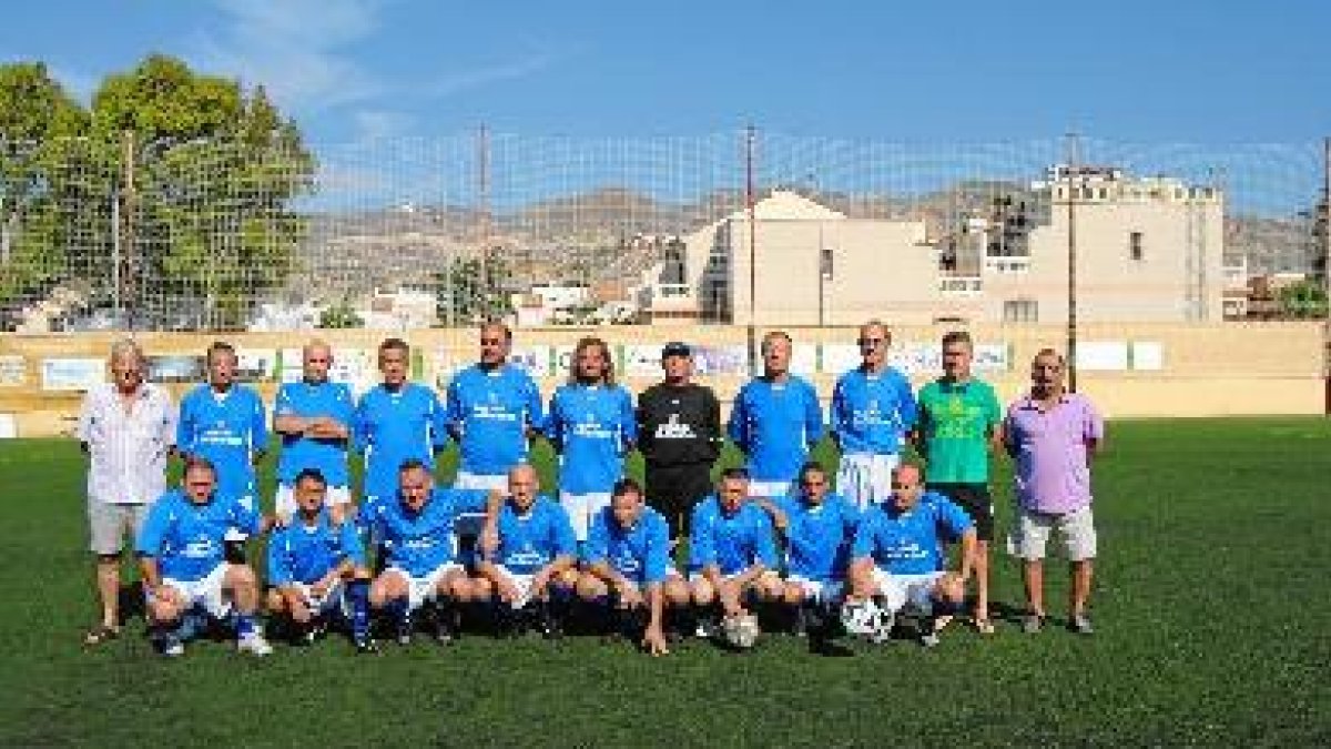 El Imprenta Mediterrráneo plantó cara al campeón.e;clip:rect(46