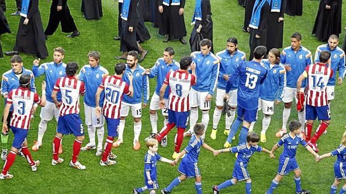 Ya se pueen organizar los dos campeones.x,auto,