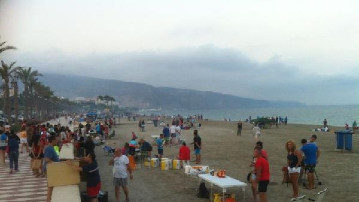 La playa de La Ventilla es escogida por decenas de familias de la capital.tyle>.apqj{posit