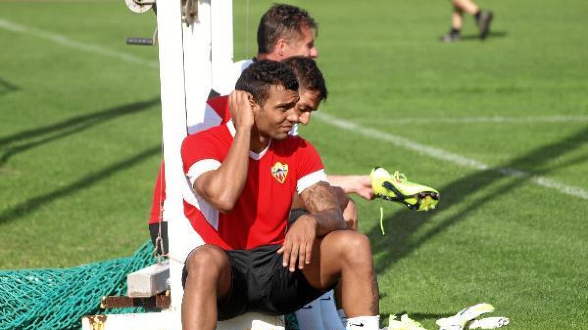 Míchel Macedo en el entrenamiento de este miércoles.e;clip:rect