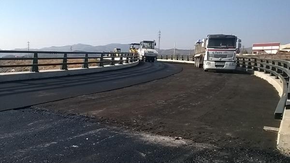 Obras en la vaariante de Albox.o,469p