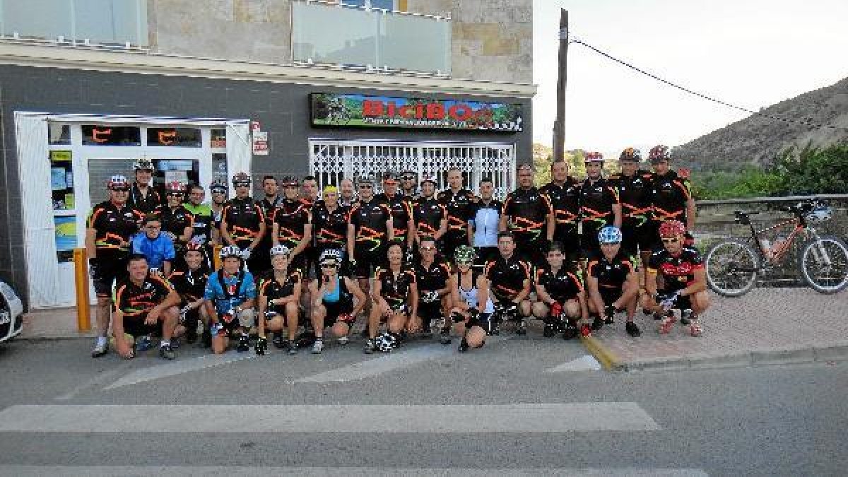 Miembros del club ciclista Albox Bike.x,auto,au