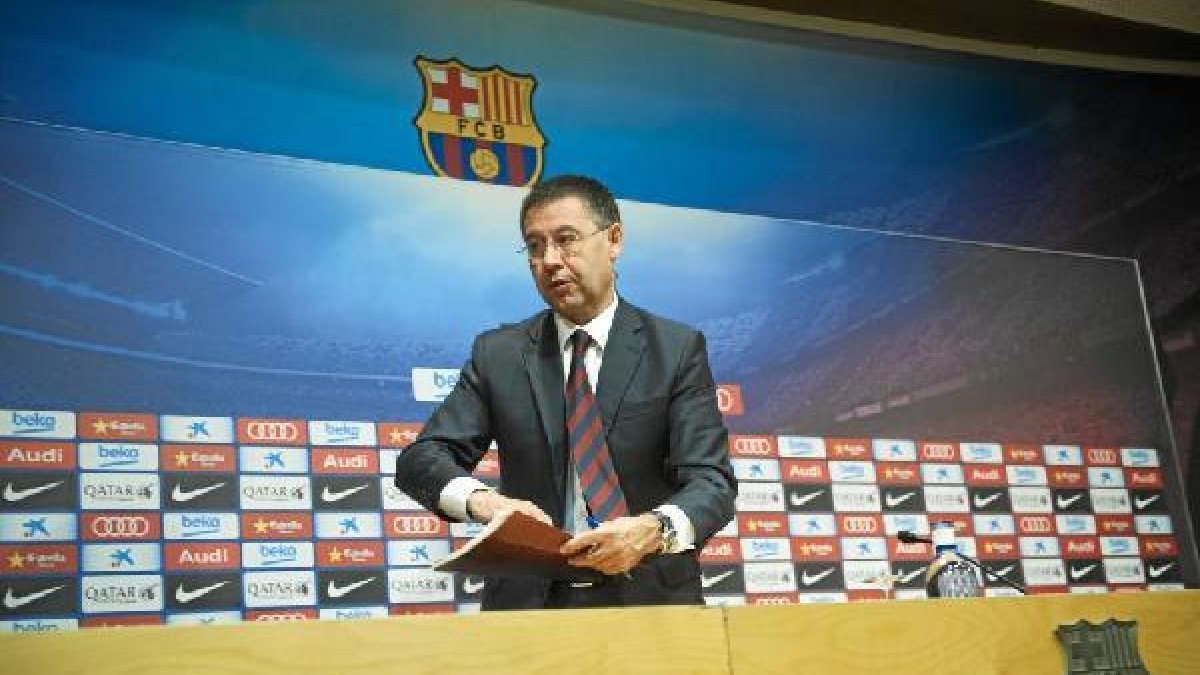 El presidente del Barça respetará la decisión de Xavi.e;clip:re