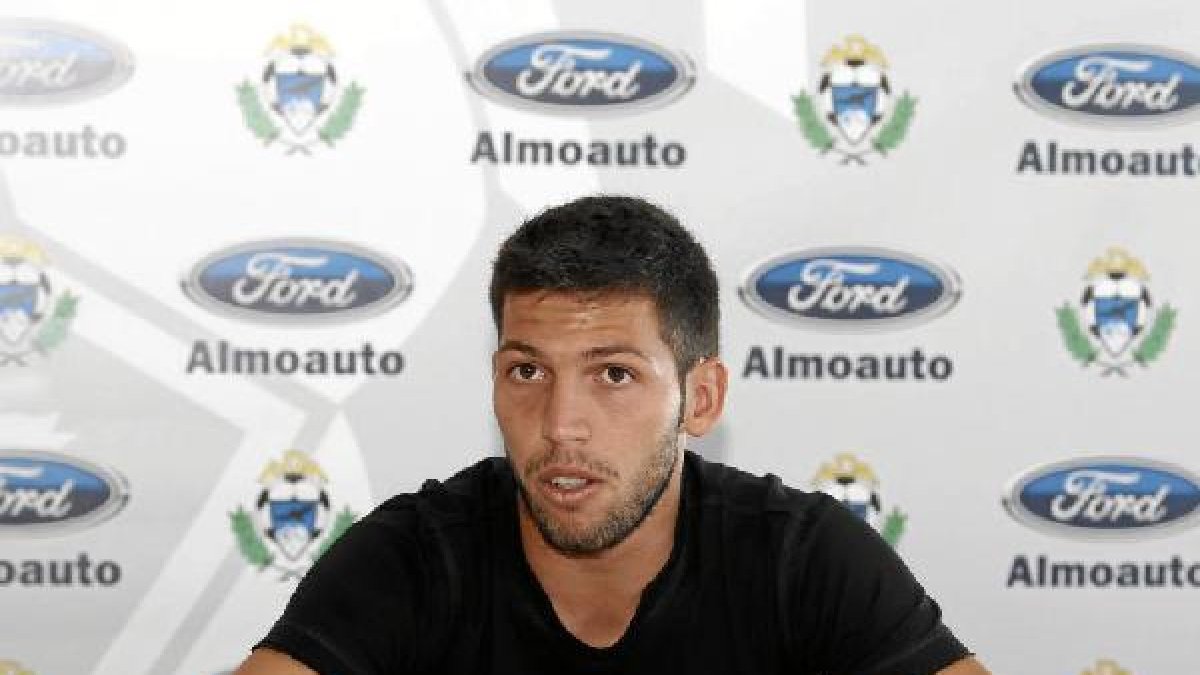 El delantero malagueño ya es verdiblanco.x,auto