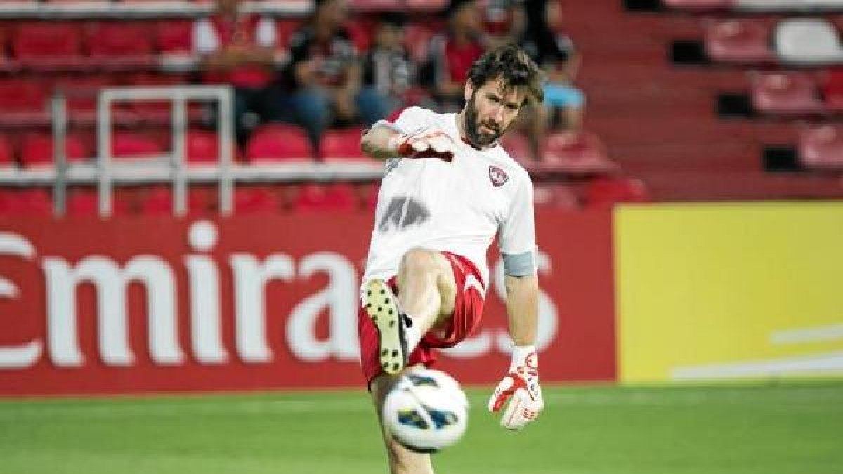 Ituarte ha estado dos años con Teerasil en el Muangthong.e;clip